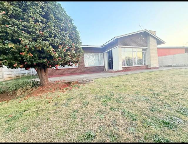 3 BEDROOM HOUSE FOR SALE IN VANDERBIJLPARK CW 5